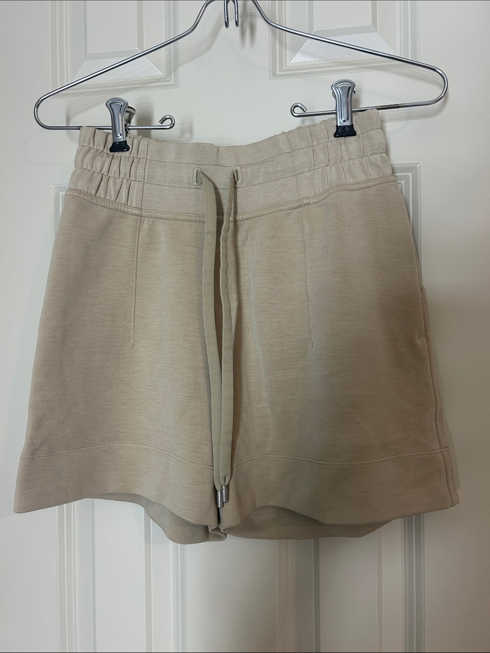 Softstreme Drawstring High-Rise Short 4"